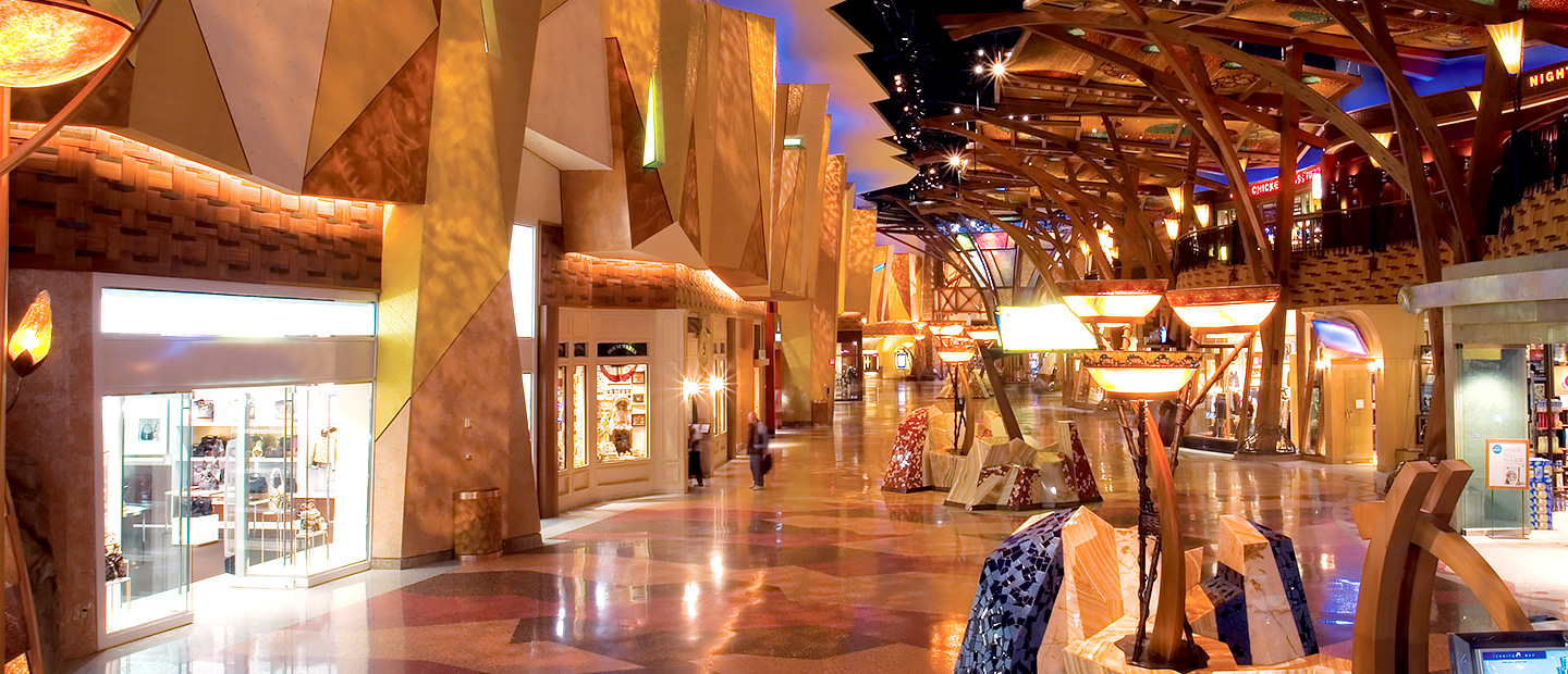 Mohegan Sun Shopping Concourse