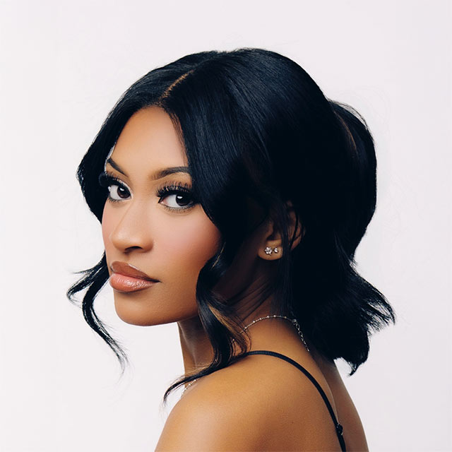 Clarke Carraway headshot