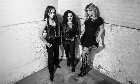 PLUSH band image