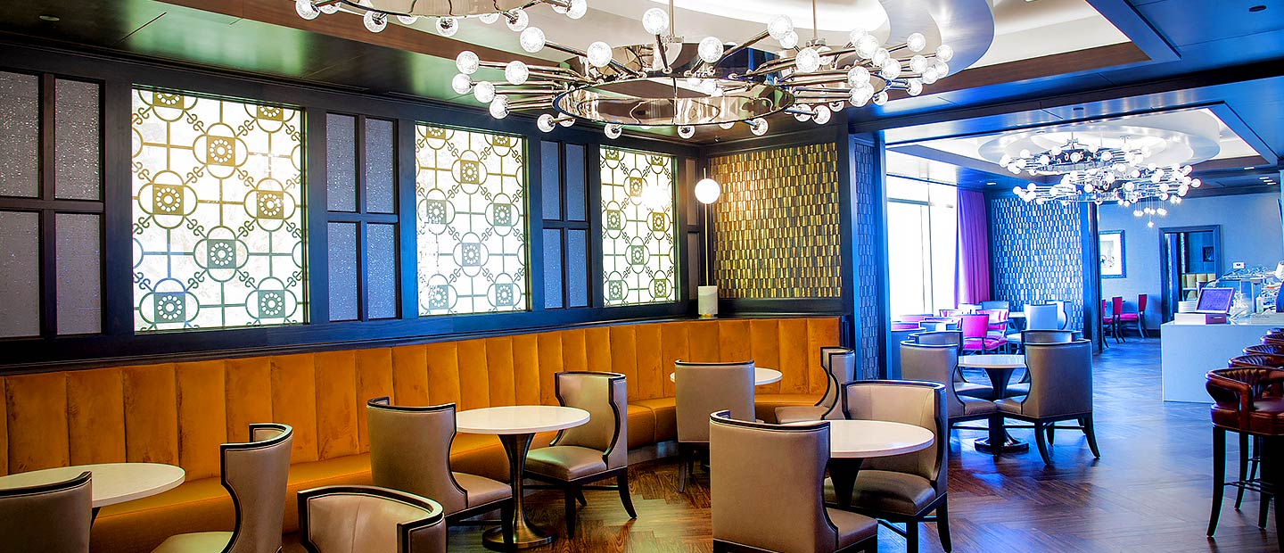 Club level lounge luxury hotel food and beverage offering
